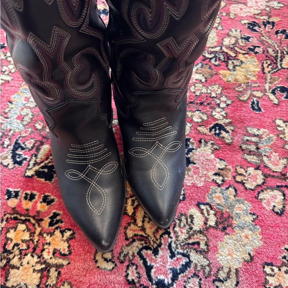 Steve Madden Black Embroidered Lasso Boot - Picture 4 of 8